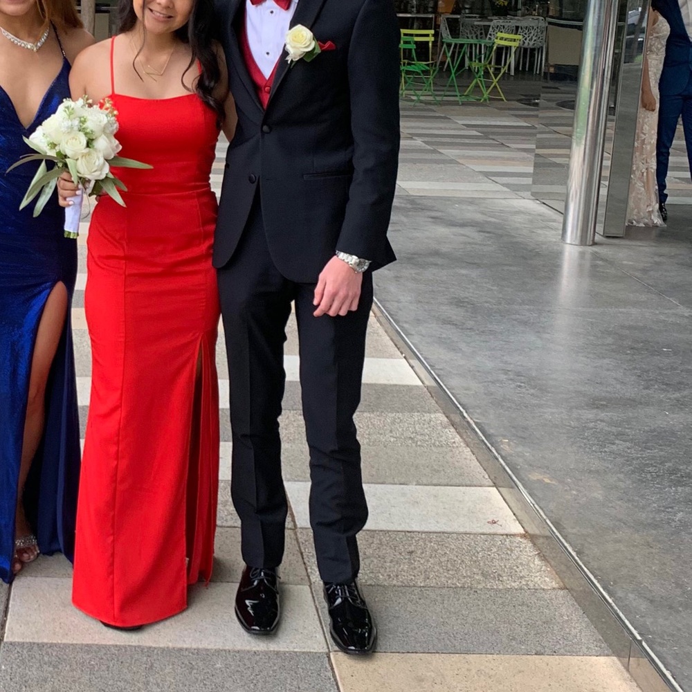 Red prom dress